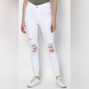 American Eagle Distressed Hi-Rise Skinny Jeans